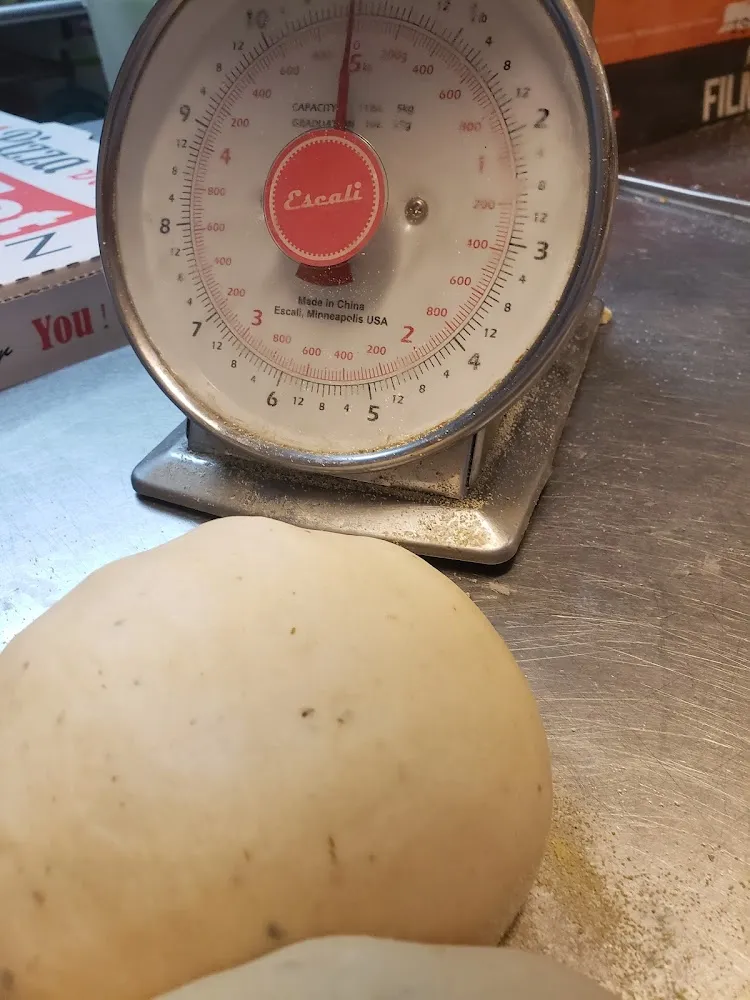 Weighing the Pizza Doe
